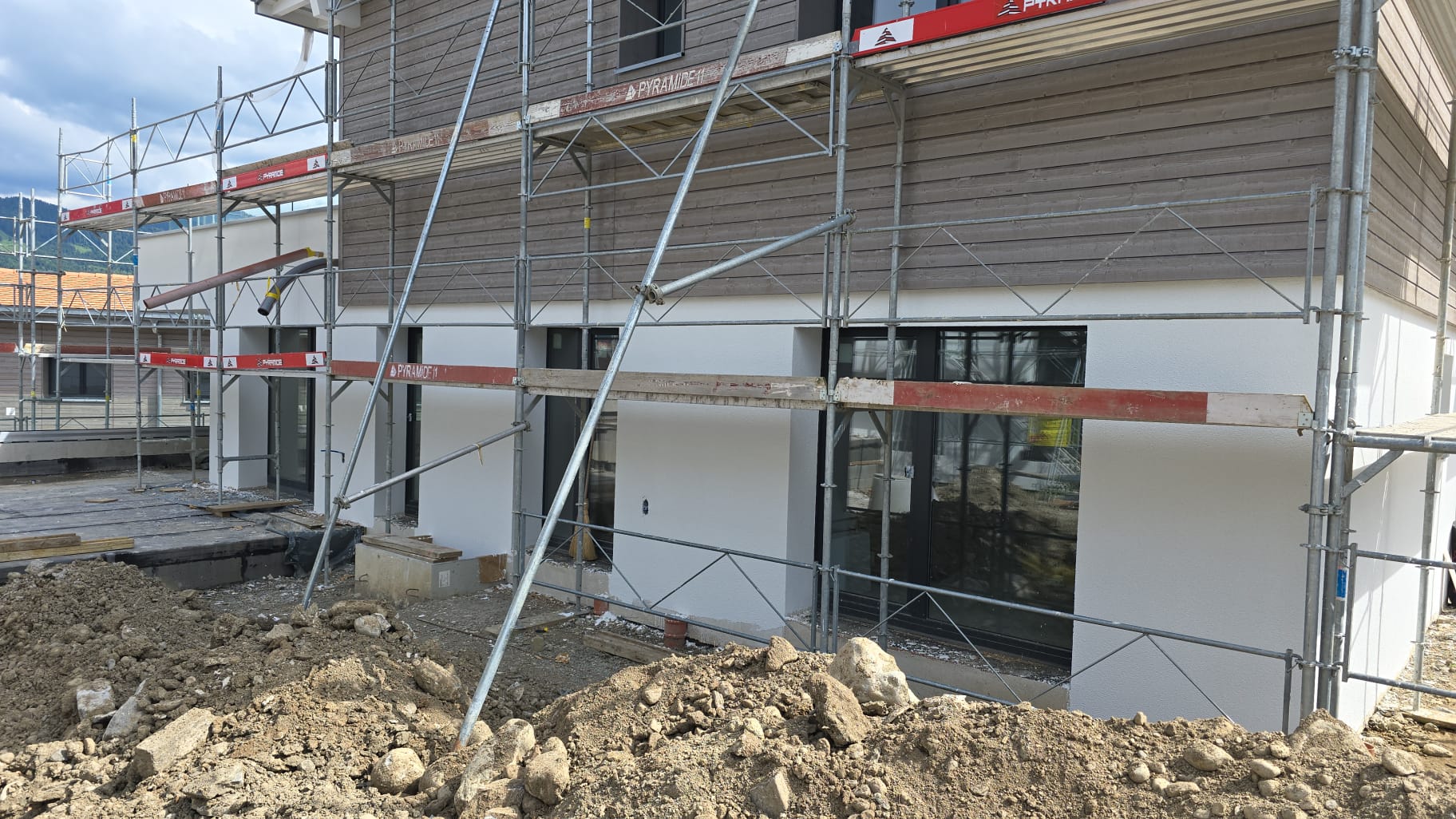 WhatsApp Image 2024-09-24 at 15.31.07 (8)