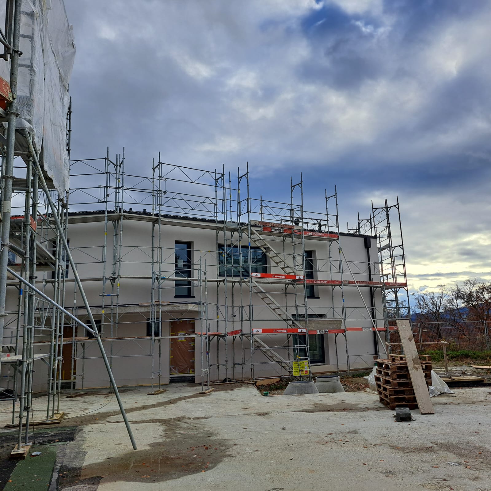 WhatsApp Image 2024-09-24 at 15.38.00