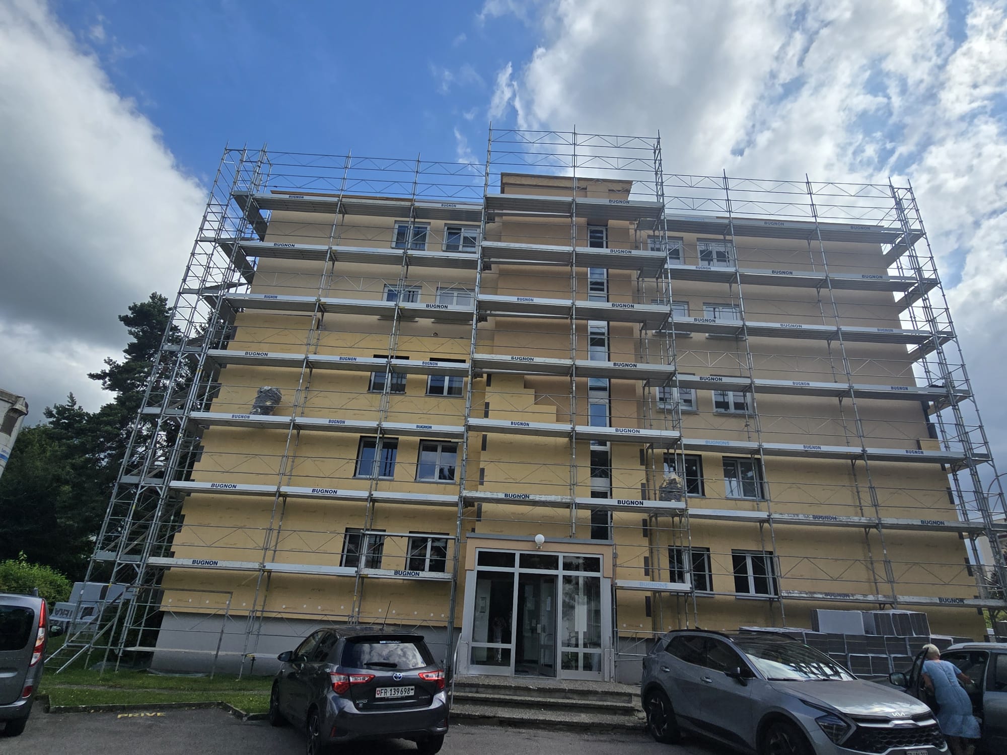 WhatsApp Image 2024-10-15 at 13.04.25 (1)